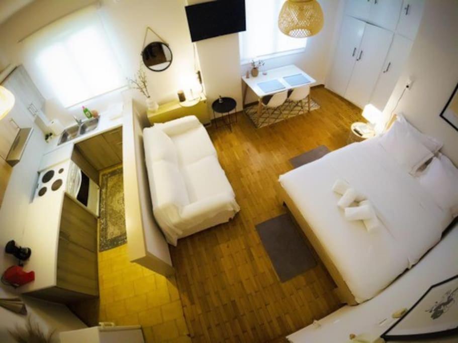Beautiful Downtown Studio! Ioannina Buitenkant foto